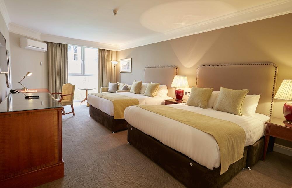 Hotel Coldra Court By Celtic Manor 4*