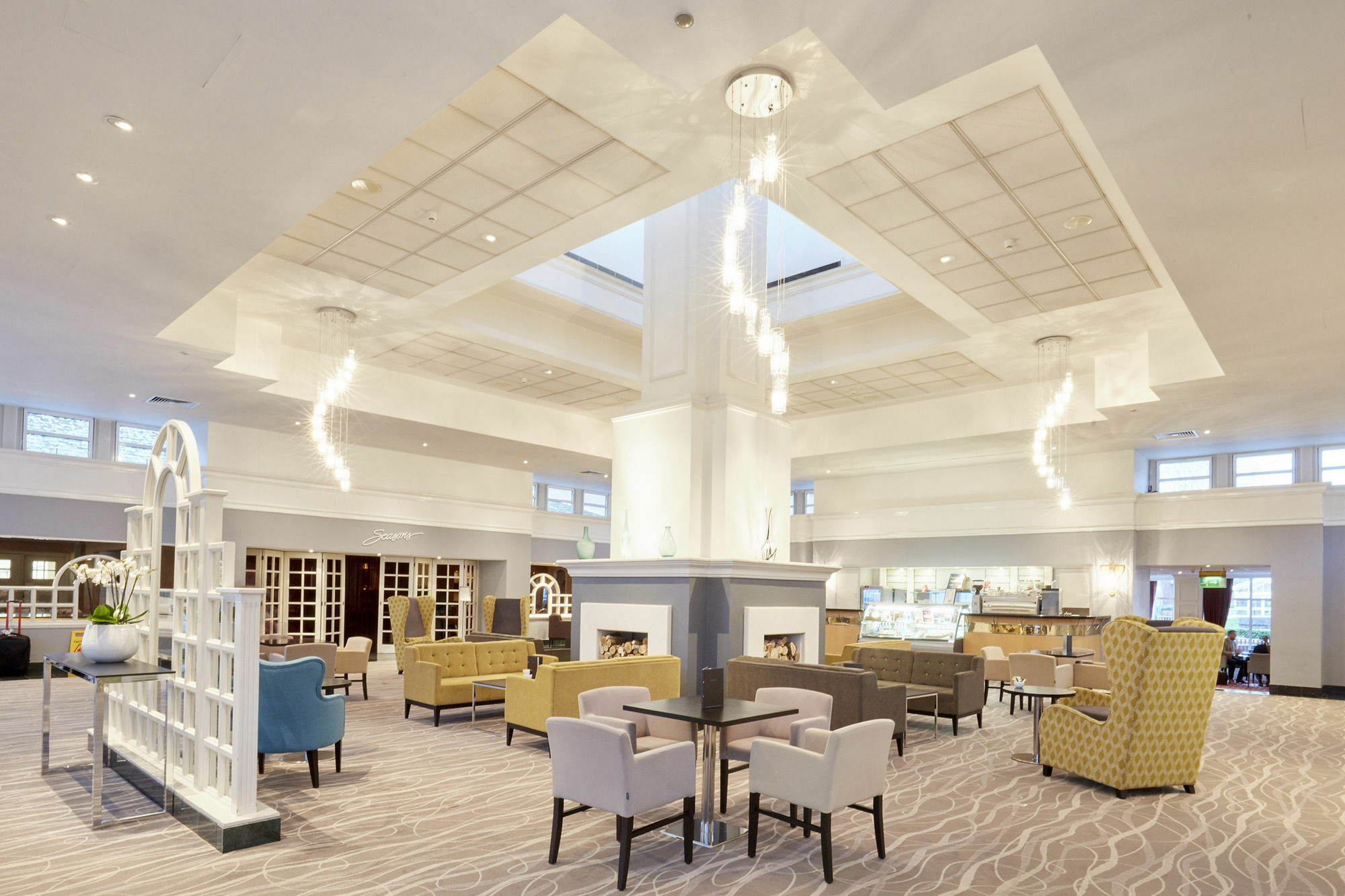 Coldra Court By Celtic Manor 4*